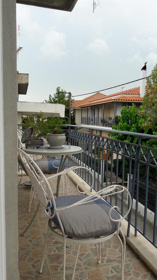 Mesolóngion Family Apartments מראה חיצוני תמונה