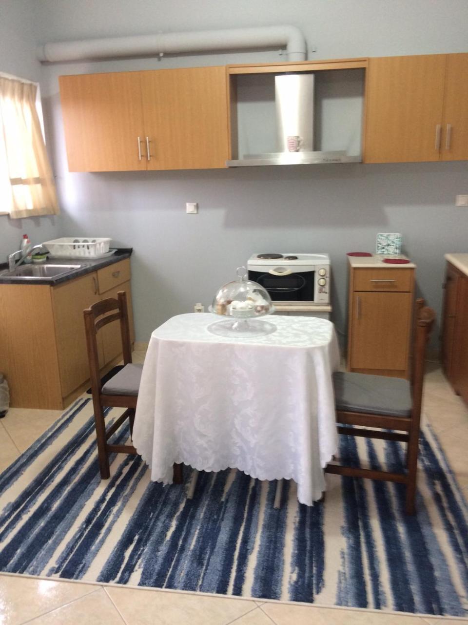 Mesolóngion Family Apartments מראה חיצוני תמונה